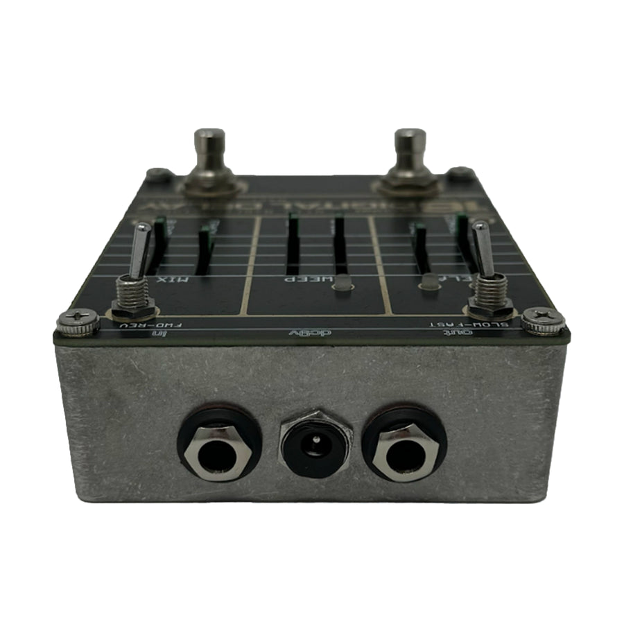 Maneco Labs 16 Seconds Digital Delay Compact Pedal