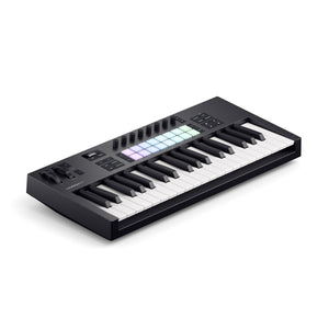 Novation LaunchKey 37 MK4