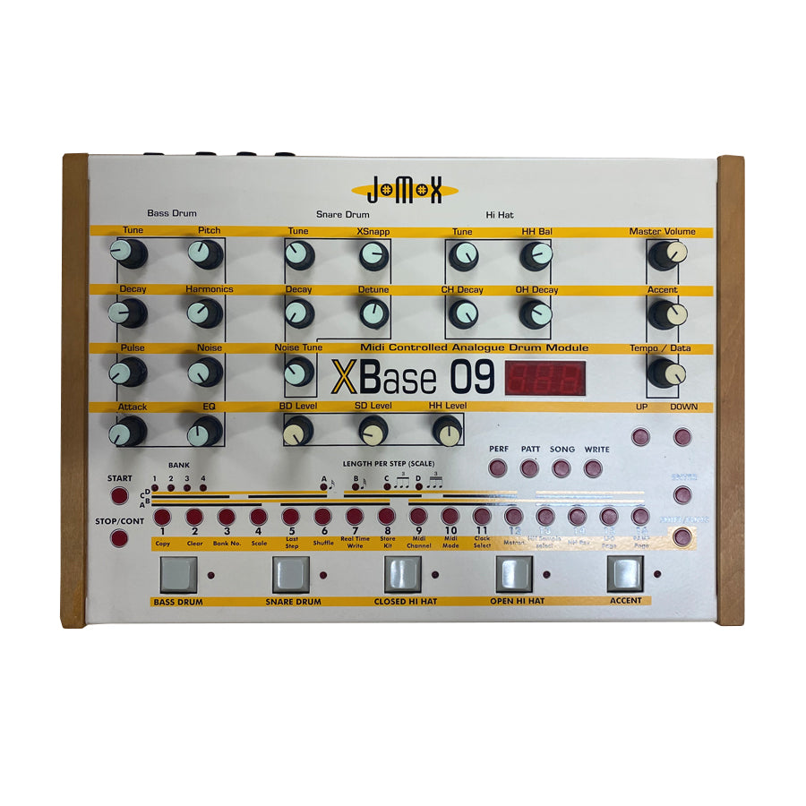 JoMox Xbase 09